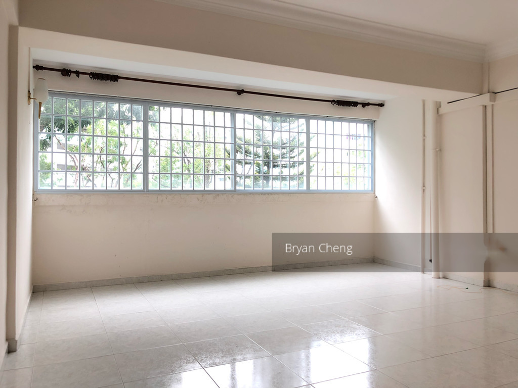 Blk 322 Serangoon Avenue 3 (Serangoon), HDB Executive #198095232